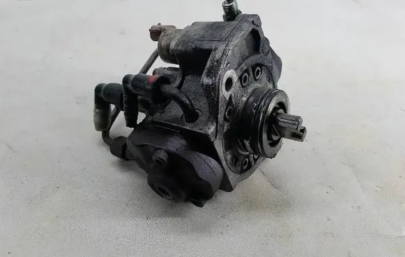 Ford Transit Fuel injection high pressure pump 6C1Q-9B395-AB