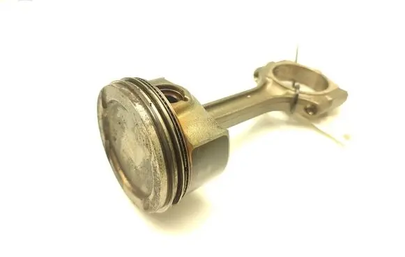 Opel Mokka Piston with connecting rod 