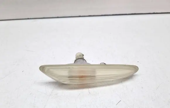 BMW X3 E83 Front fender indicator light 3418448
