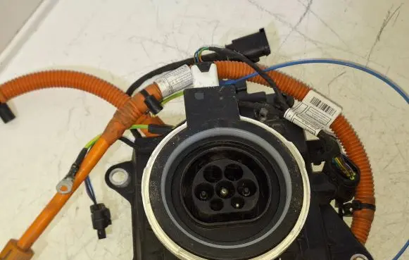 BMW 3 F30 F35 F31 Electric car charge socket 6624110216 11107811 18560611