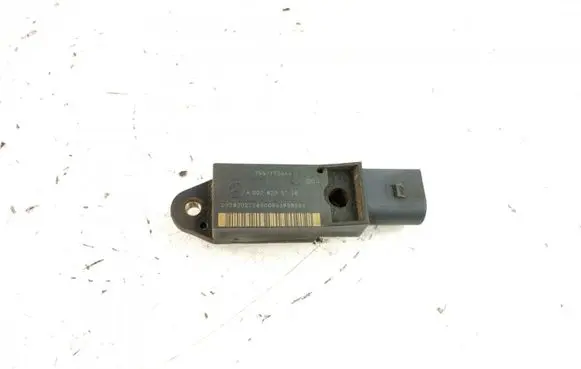 Mercedes-Benz E W211 Airbag deployment crash/impact sensor