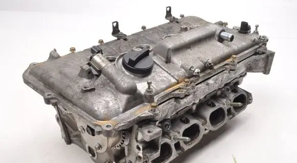 Toyota Auris E180 Engine head 2ZR-FXE