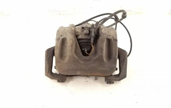 Mercedes-Benz C W204 Front brake caliper 2044213881 A2044213881