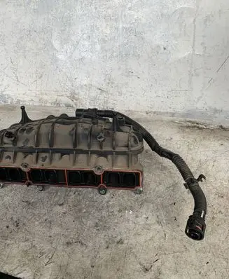 Volvo S60 Intake manifold