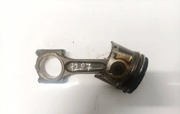 Volvo V50 Piston with connecting rod