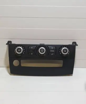 BMW 5 E60 E61 Climate control unit 9177717 900252330008 11419110