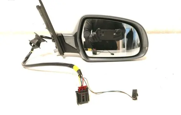 Audi A4 S4 B8 8K Front door electric wing mirror 