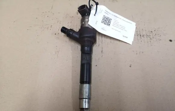 Mazda 6 Fuel injector R2AA 13H50