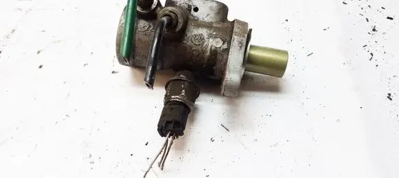 Renault Laguna II Master brake cylinder 41230080