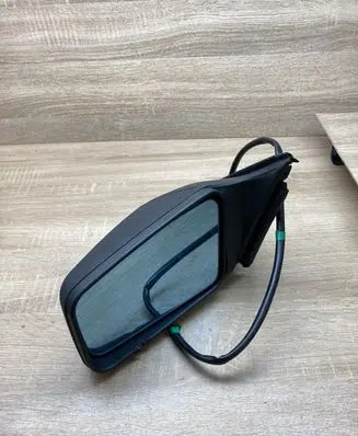 Front door electric wing mirror