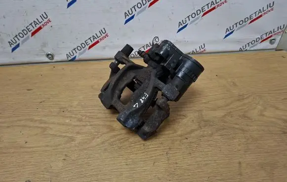 Rear brake caliper
