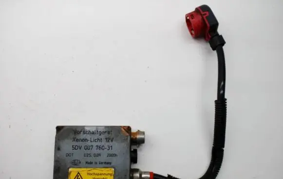 Audi A6 S6 C5 4B Headlight ballast module Xenon 5DV00776031