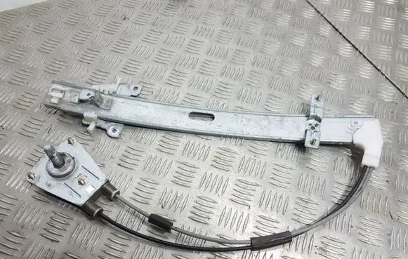 Mazda 323 Front door manual window regulator 