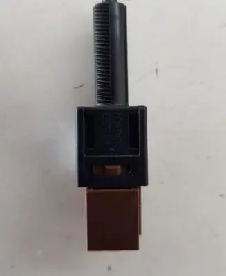 Clutch pedal sensor