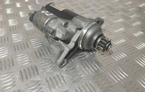 Volkswagen Golf VI Starter motor 02T911024J 0001142001