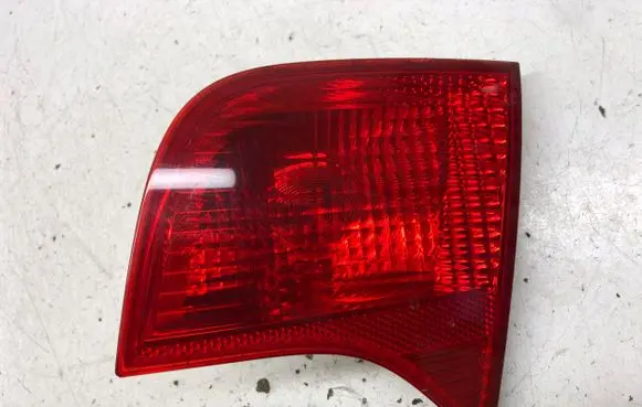 Audi A4 S4 B7 8E 8H Tailgate rear/tail lights 8E5945094A