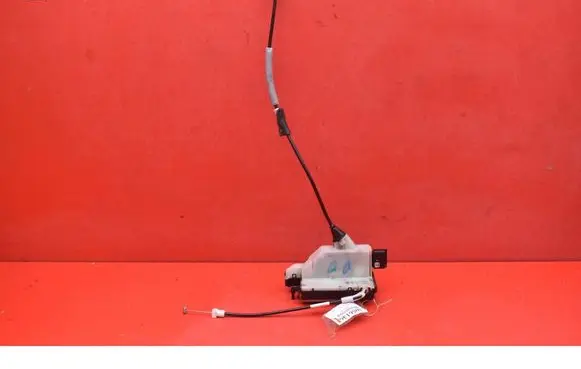 Peugeot 208 I Front door lock 9812500780