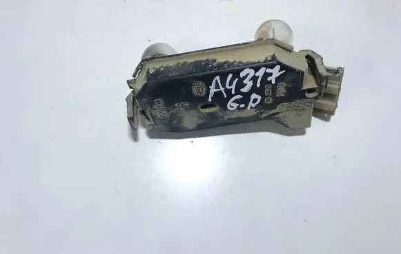 Seat Toledo I (1L) Tail light bulb cover holder 96163800