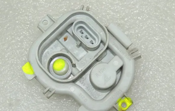 Alfa Romeo Giulietta Tail light bulb cover holder 50513613