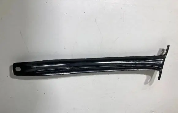 Mercedes-Benz C AMG W205 Radiator mount bracket 1104790001 900900