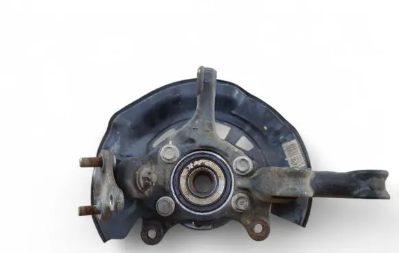 Toyota Prius+ (ZVW40) Front wheel hub