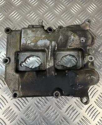 Subaru Impreza II Rocker cam cover 
