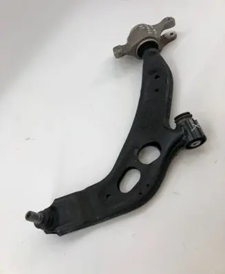 BMW X1 U11 Front lower control arm/wishbone 886427801 8864278