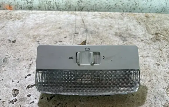 Volkswagen Polo V 6R Front seat light 6Q0947105F 0887000 PA66MD40