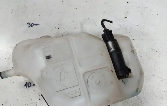 Audi R8 42 Windshield washer fluid reservoir/tank 2006R