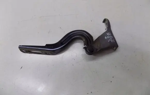 Honda Stream Engine bonnet/hood hinges D17A2