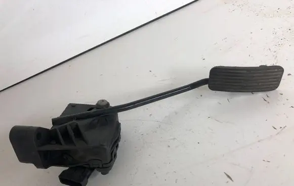 Opel Zafira B Accelerator throttle pedal 9202344BX