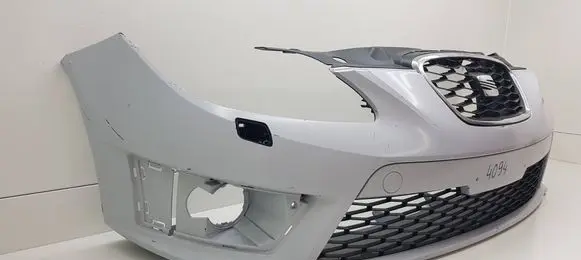 Seat Leon (1P) Front bumper 1P0807221