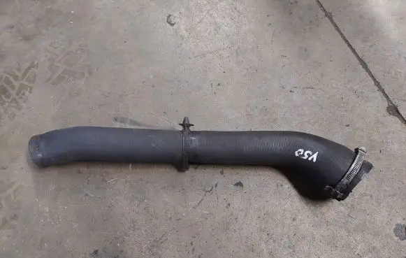 Volvo V50 Intercooler hose/pipe