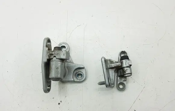 Mercedes-Benz A W169 Rear door hinge set 