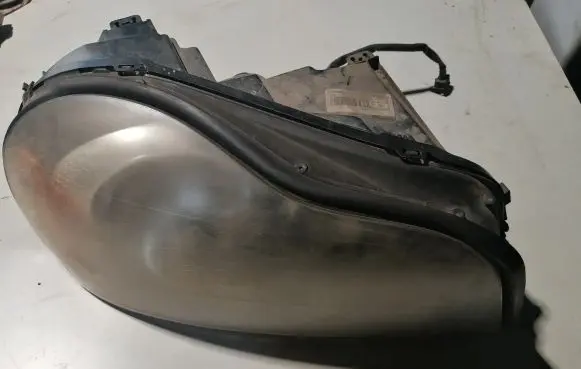 Volvo XC90 Headlight/headlamp 30744010