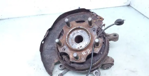 SsangYong Rexton Rear wheel hub spindle/knuckle 