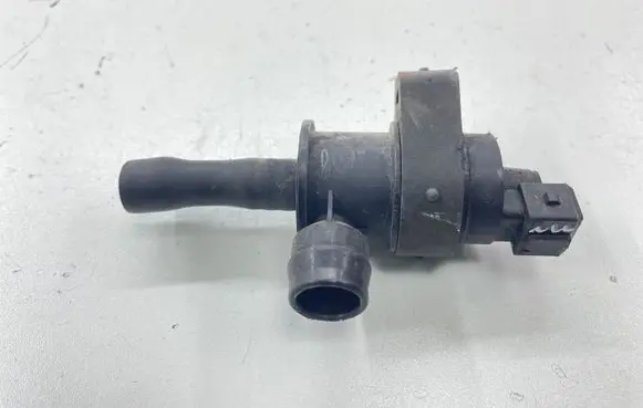 Ford S-MAX Electromagnetic valve 8653909