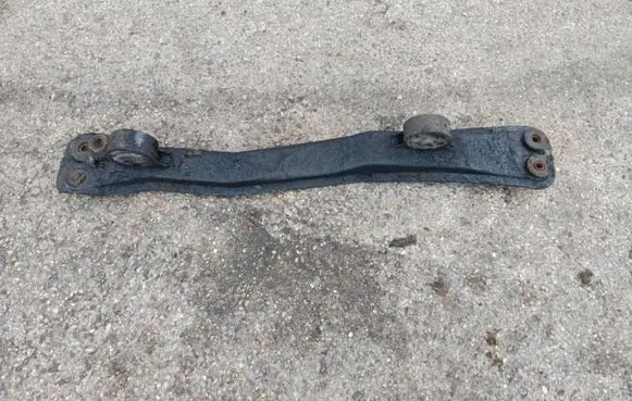 Volvo S40, V40 Front subframe