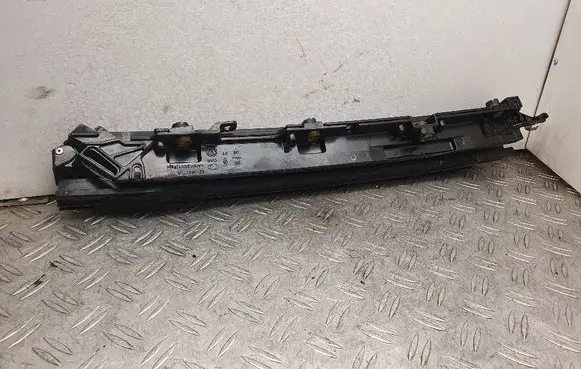 Volkswagen Eos Convertible roof hinge 9213647T