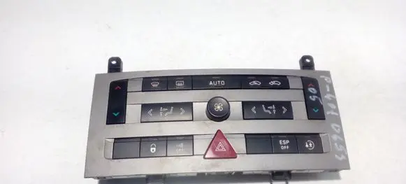 Peugeot 407 Climate control unit 96573322 96573322YW01 VP4PUH18C612FE