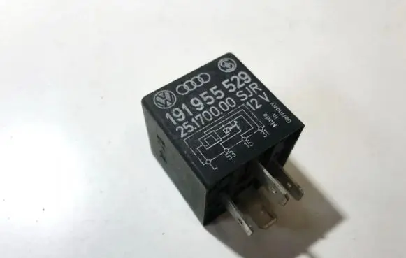 Volkswagen Golf IV Other relay 191955529 25170000