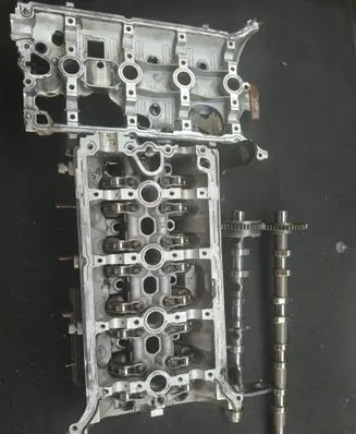 Skoda Octavia Mk2 (1Z) Engine head 06h103373j