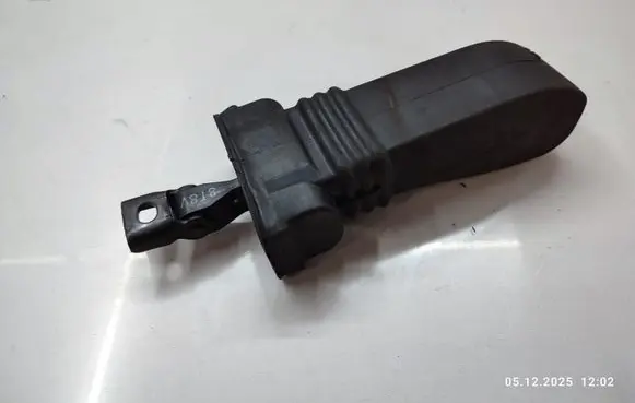 Audi A5 Sportback 8TA Front door check strap stopper 8T0837267A