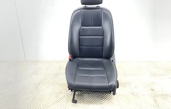 Mercedes-Benz GLK (X204) Front driver seat 