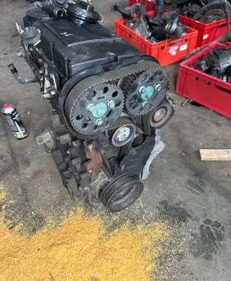 Volkswagen PASSAT B6 Engine BKP