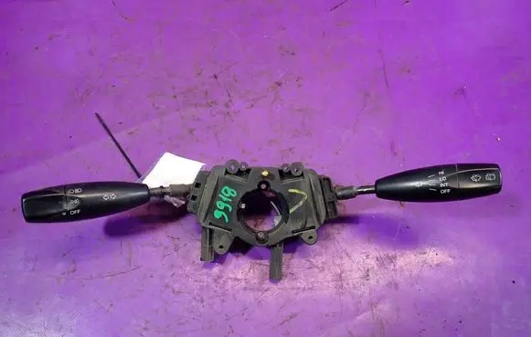 Renault Kangoo II Vacuum valve 