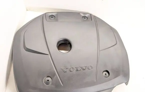 Volvo V60 Engine cover (trim) 31657646