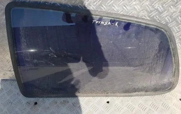 Renault Twingo I Rear side window