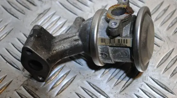 Audi Q5 SQ5 EGR valve 06E131102B