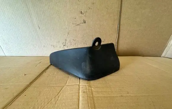 Nissan Leaf I (ZE0) Front mudguard KE7883N080